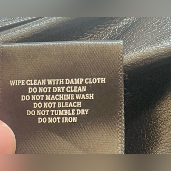 Blank NYC Black Faux Leather The Franklin Ribcage Wide-Leg Pants Size 30 - Picture 13 of 16